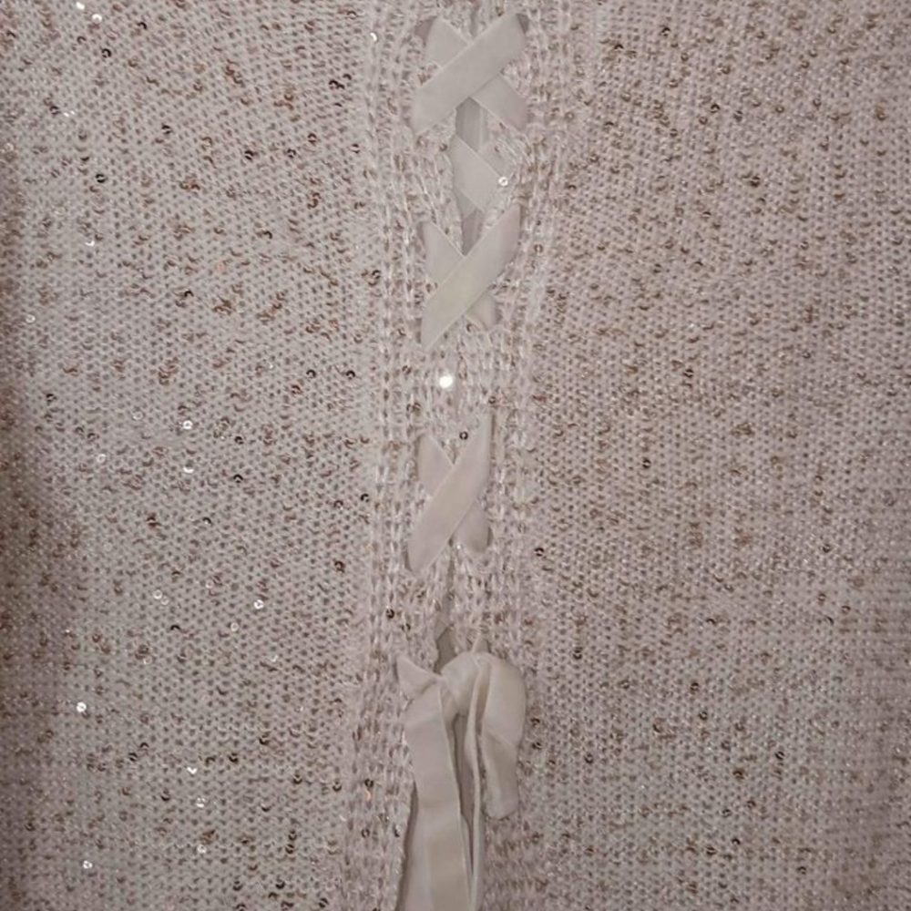 Sweater - Picture 4 of 7